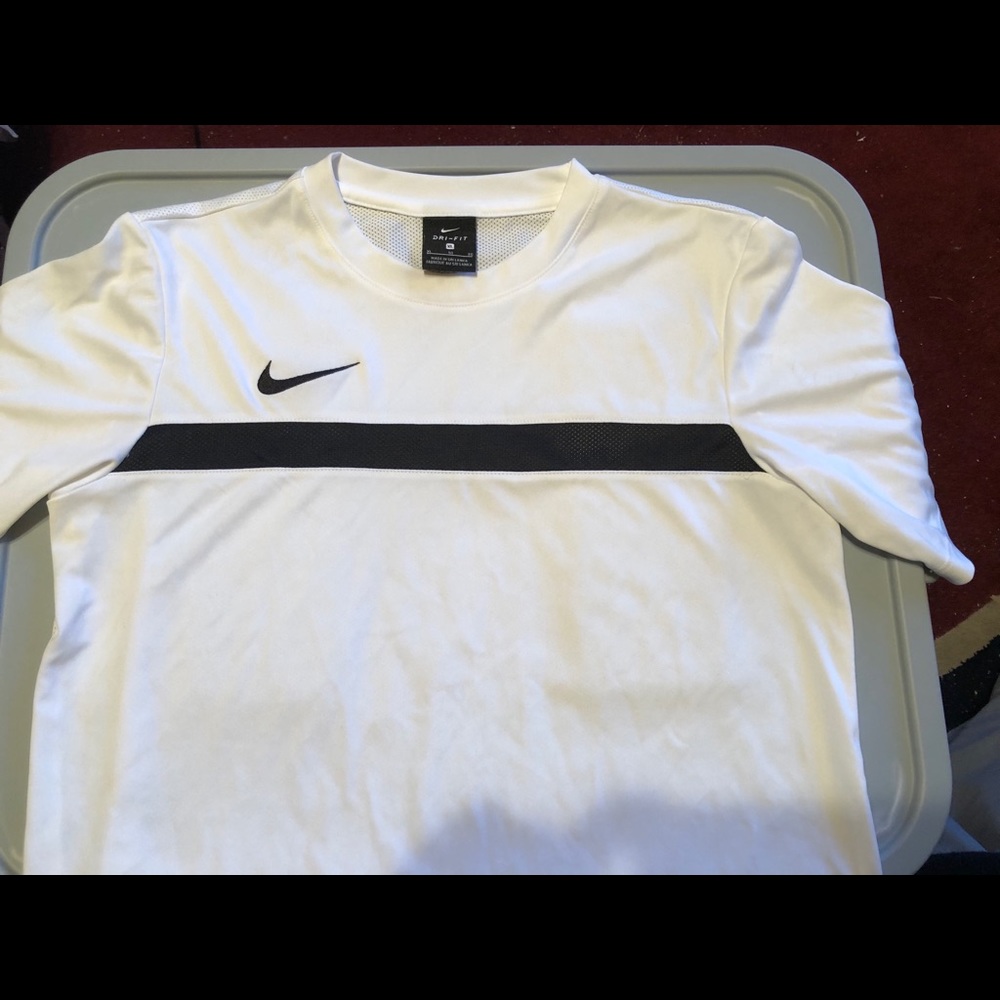 Nike Dry Fit Shirt